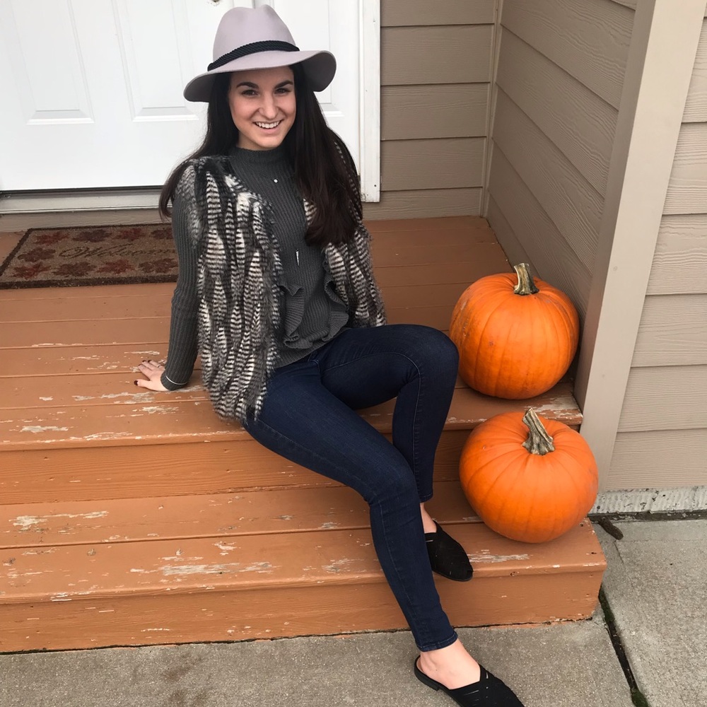 Light Purple Hat - Picture 3 of 3